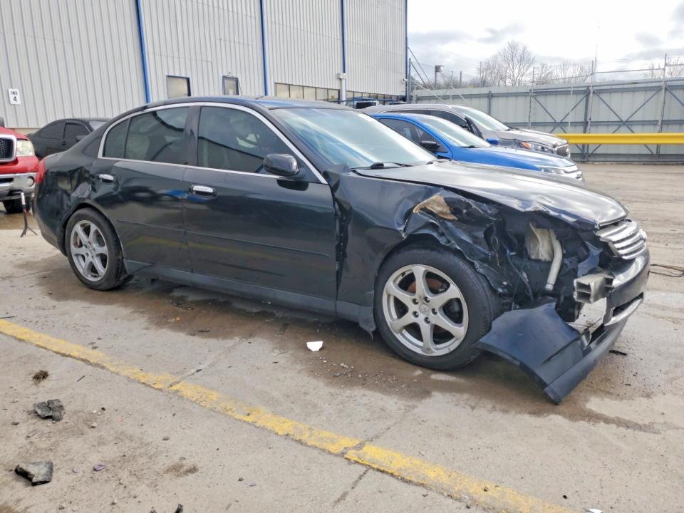 2004 Infiniti G35 Base