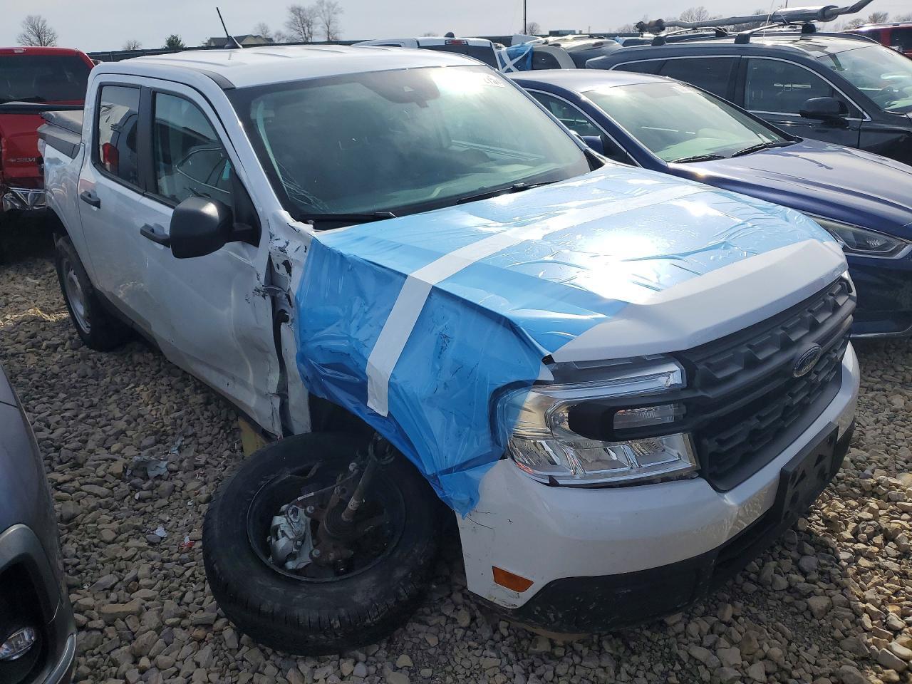 2024 Ford Maverick XL