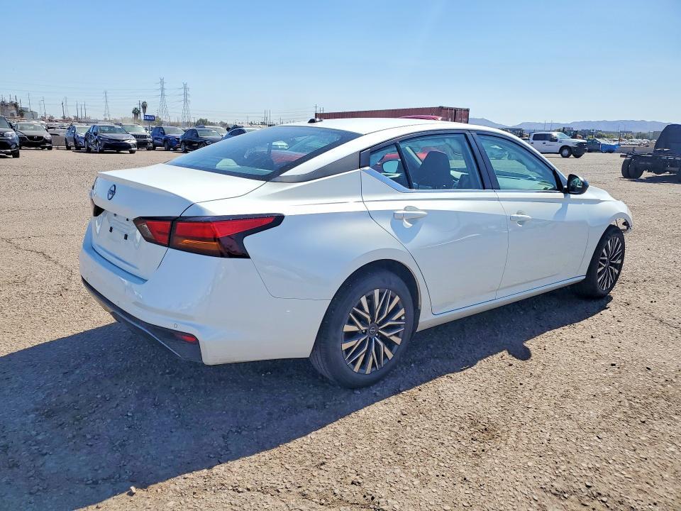 2026 Nissan Altima 2.5 sv