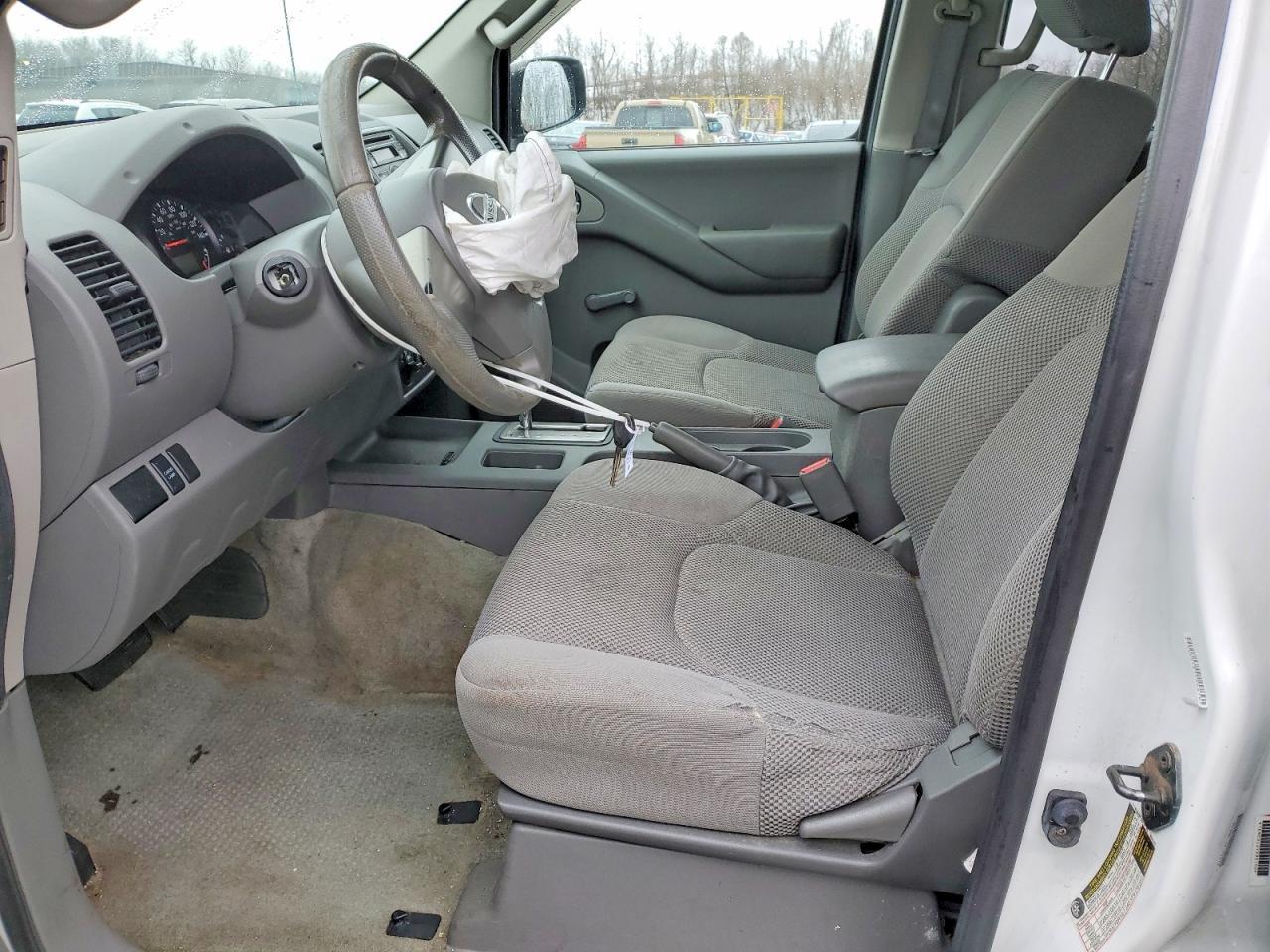 2012 Nissan Frontier S