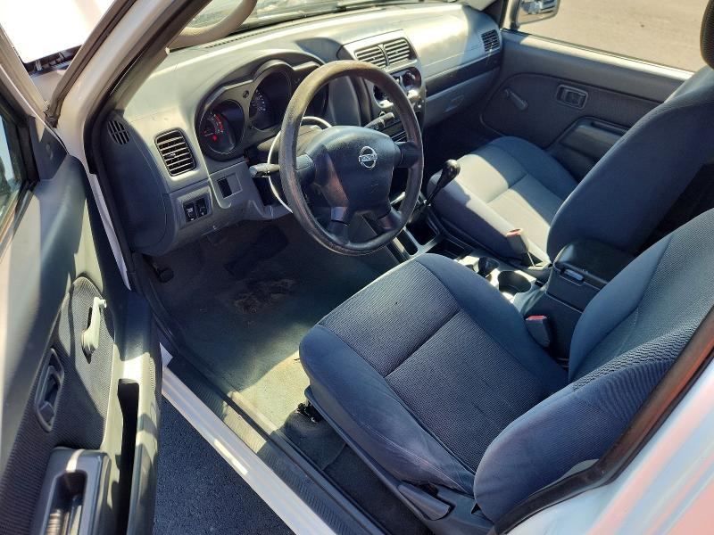 2002 Nissan Frontier Standard