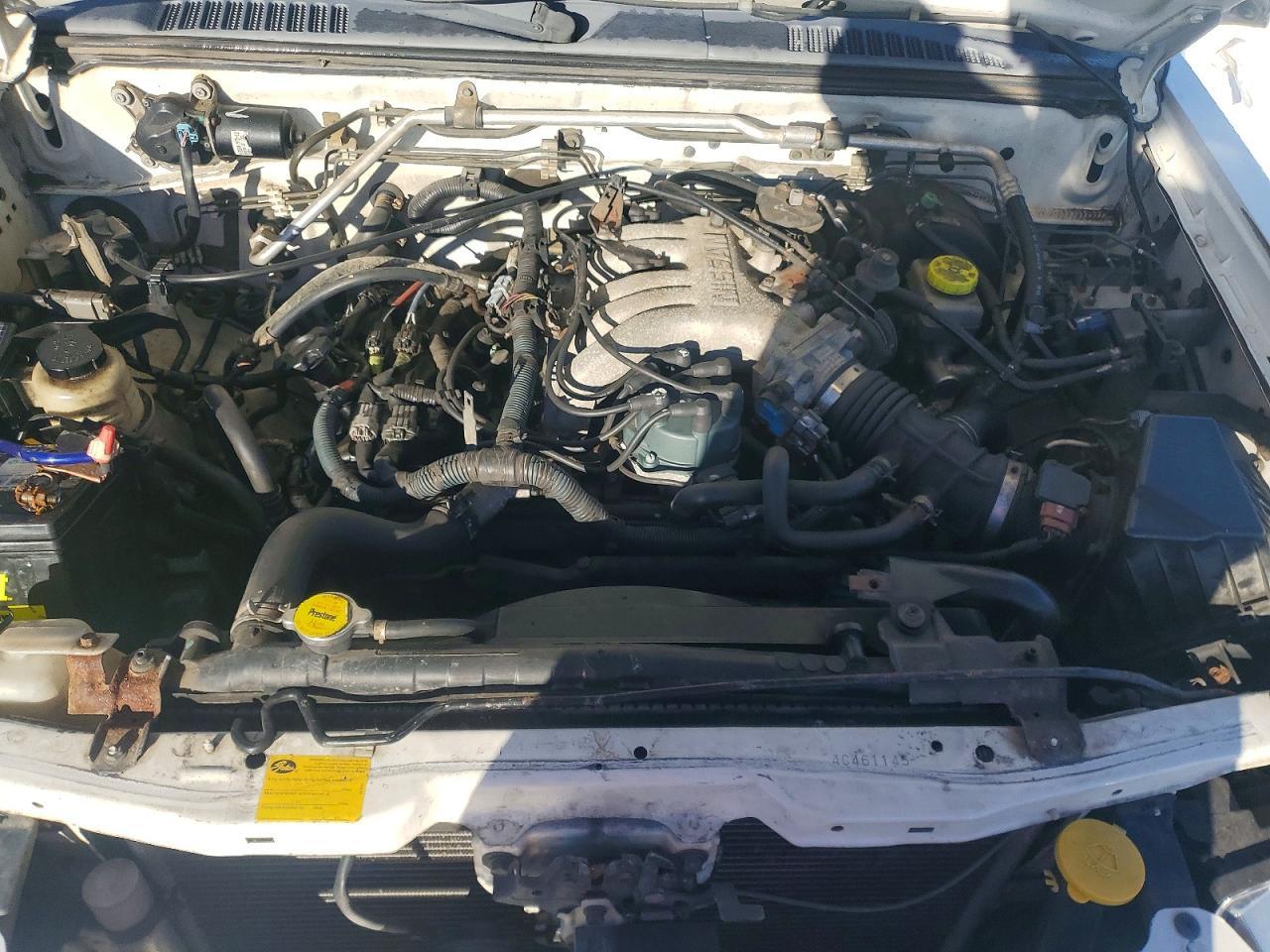 2004 Nissan Frontier Xe-v6