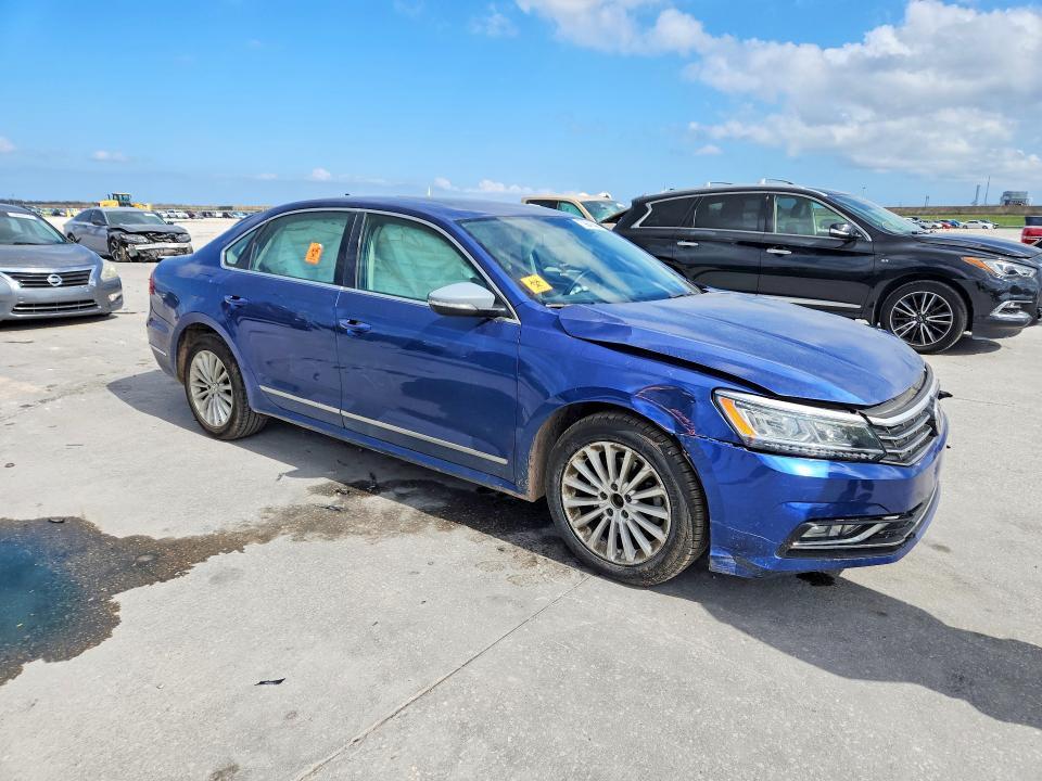 2016 Volkswagen Passat se