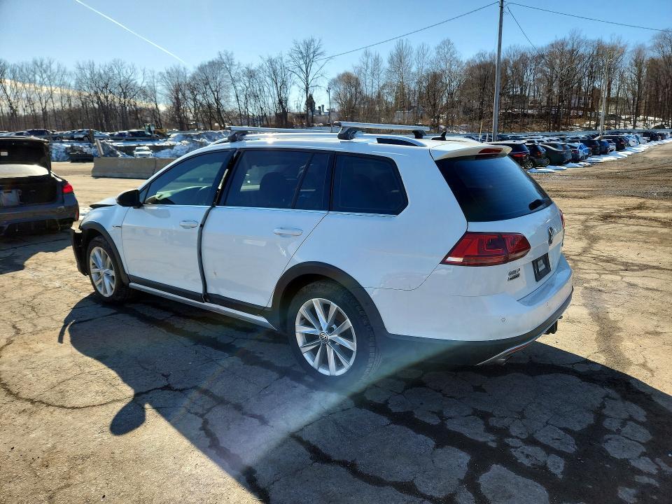 2017 Volkswagen Golf Alltrack s