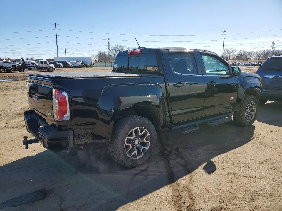 2017 GMC Canyon SLE