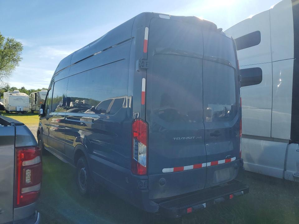 2020 Ford Transit 250 Delivery van