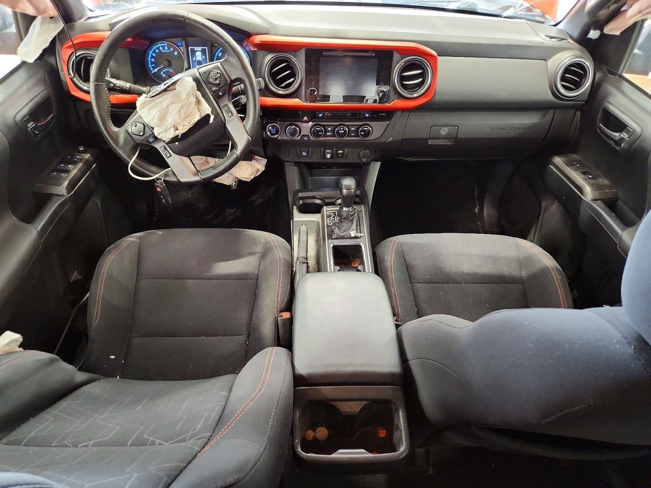 2018 Toyota Tacoma SR5 V6