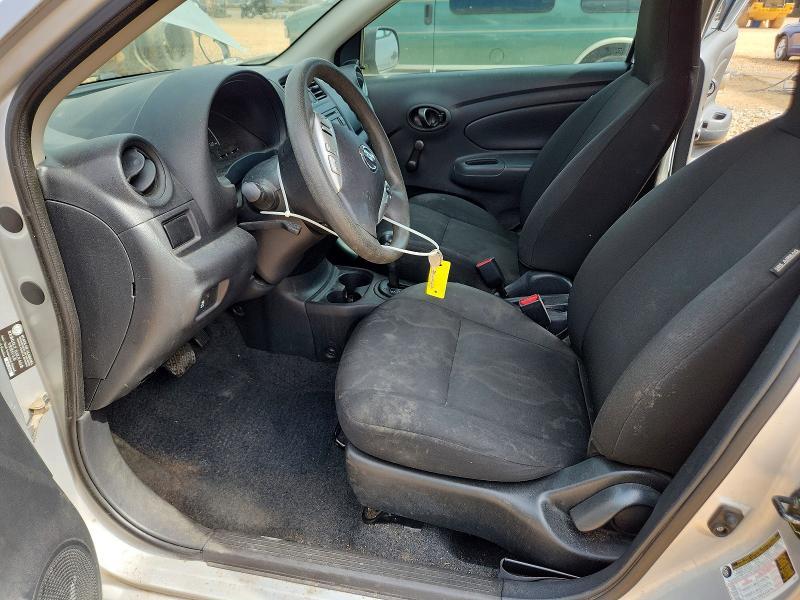 2015 Nissan Versa 1.6 s Plus