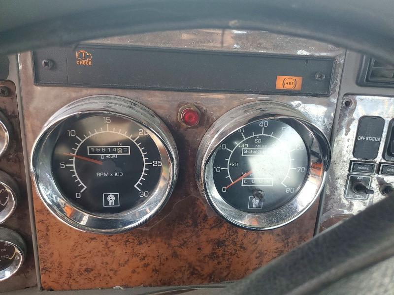 2009 Kenworth T330 Rollback Truck