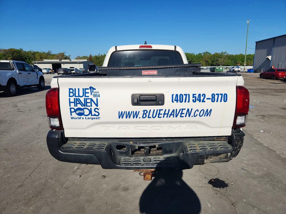 2022 Toyota Tacoma sr