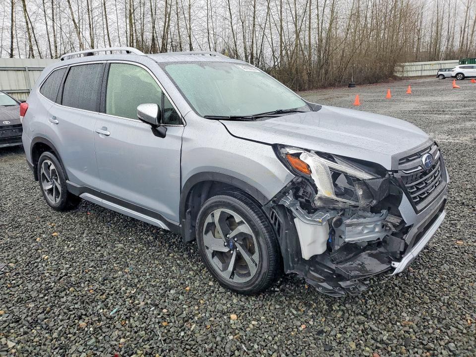 2023 Subaru Forester Touring