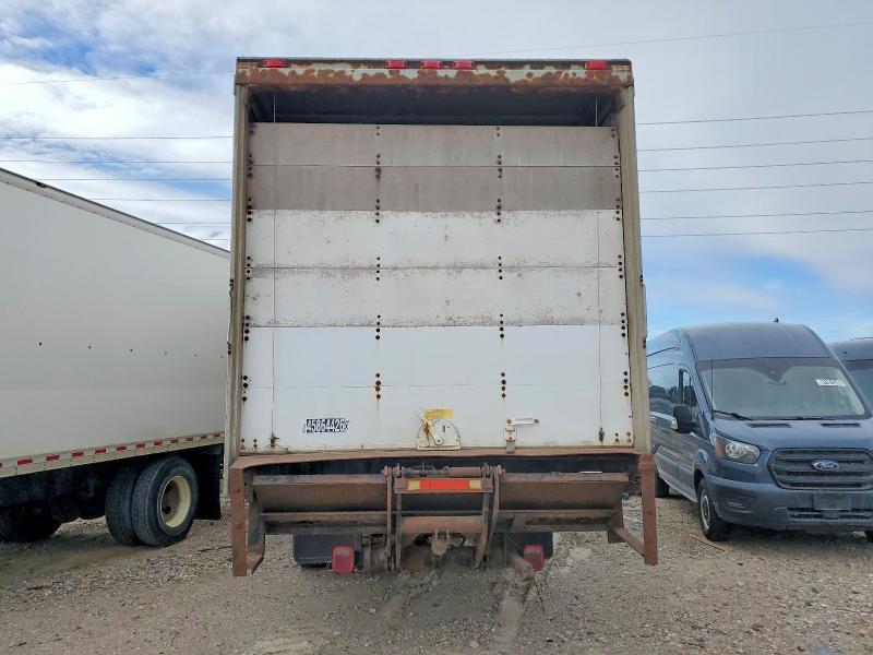 1999 International 4900 BOX Truck
