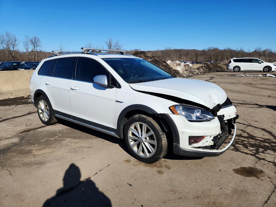 2017 Volkswagen Golf Alltrack s
