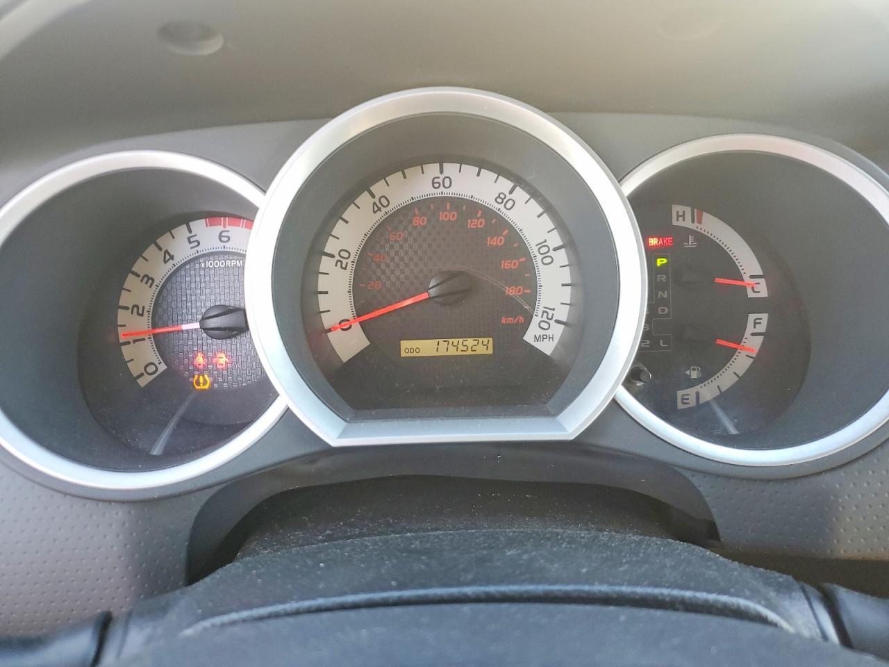 2013 Toyota Tacoma Prerunner V6