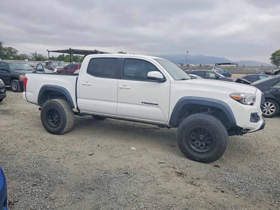 2017 Toyota Tacoma TRD OFF-Road
