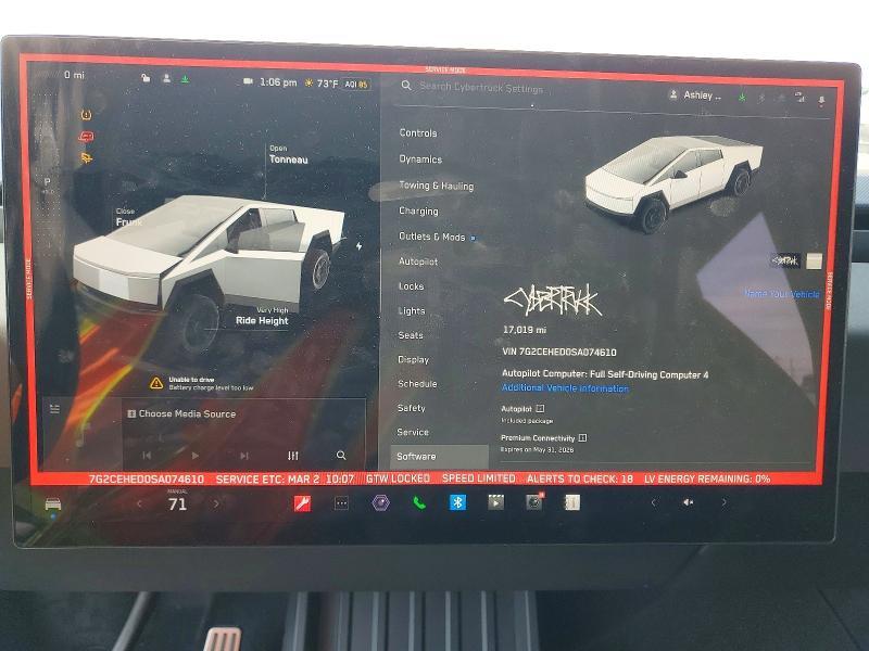 2025 Tesla Cybertruck