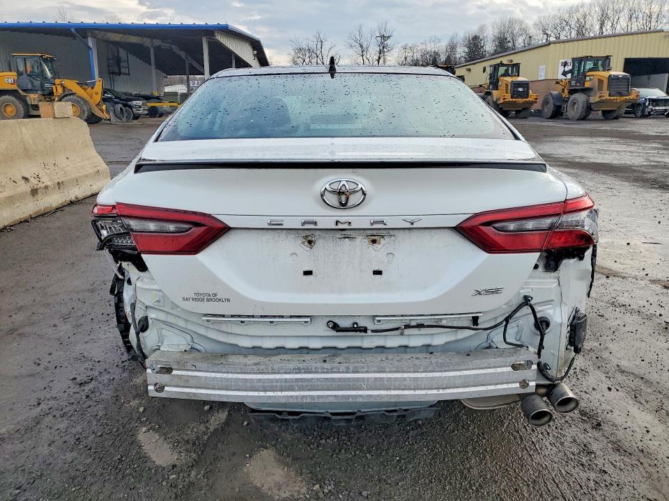 2024 Toyota Camry xse V6