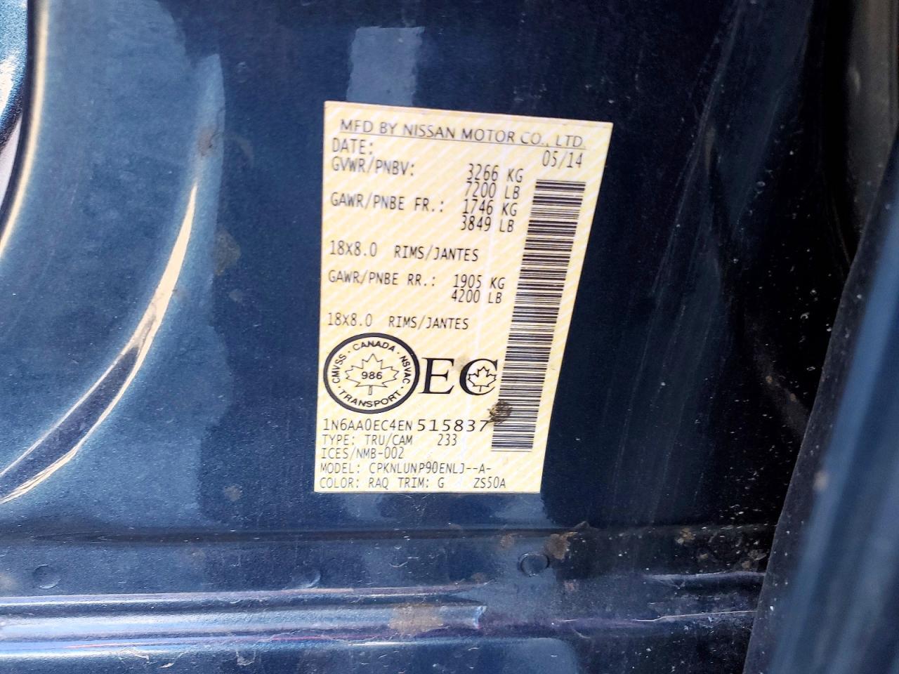 2014 Nissan Titan SV