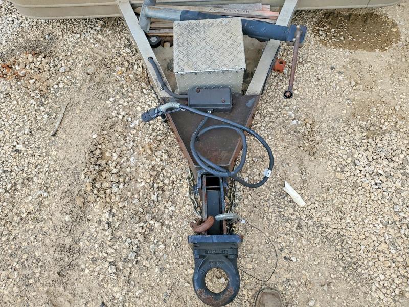 1999 Feathrlite 1999 Featherlite Fiber Optic Splicing Trailer