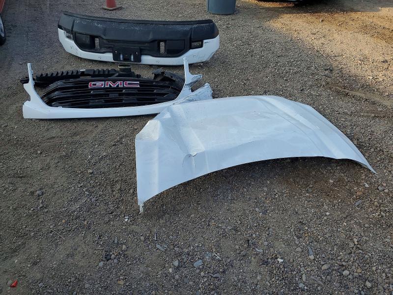 2025 GMC Sierra K1500 Elevation