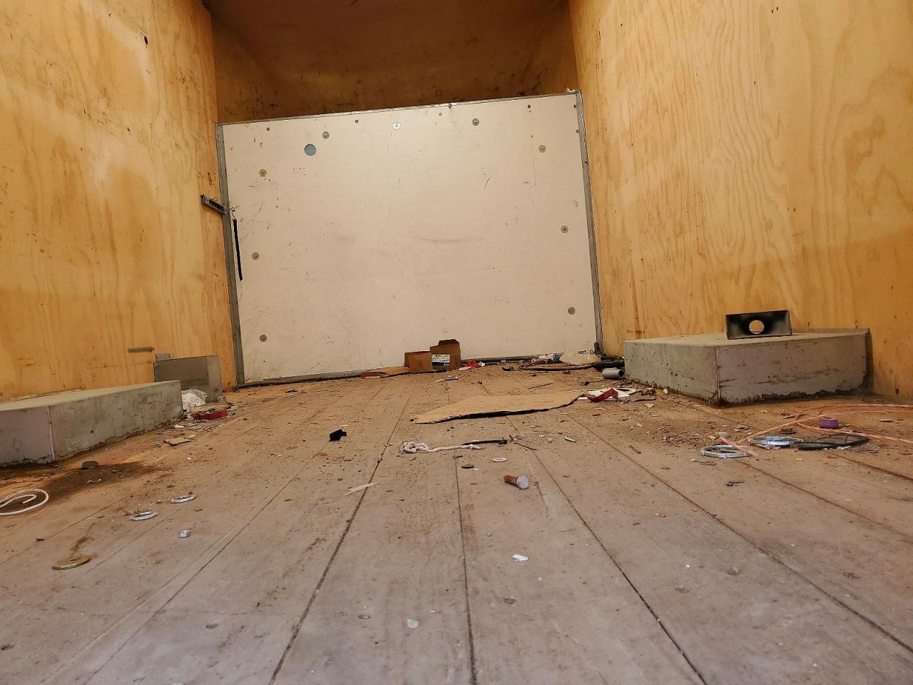 2017 Chevrolet Express Delivery Truck