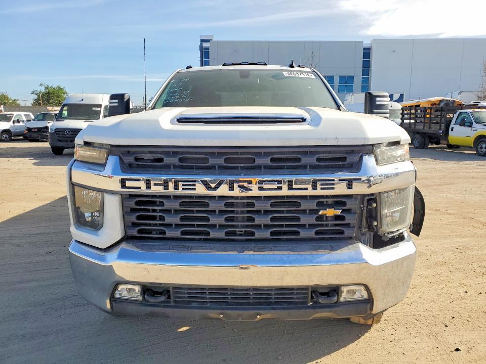 2022 Chevrolet Silverado C3500 LT