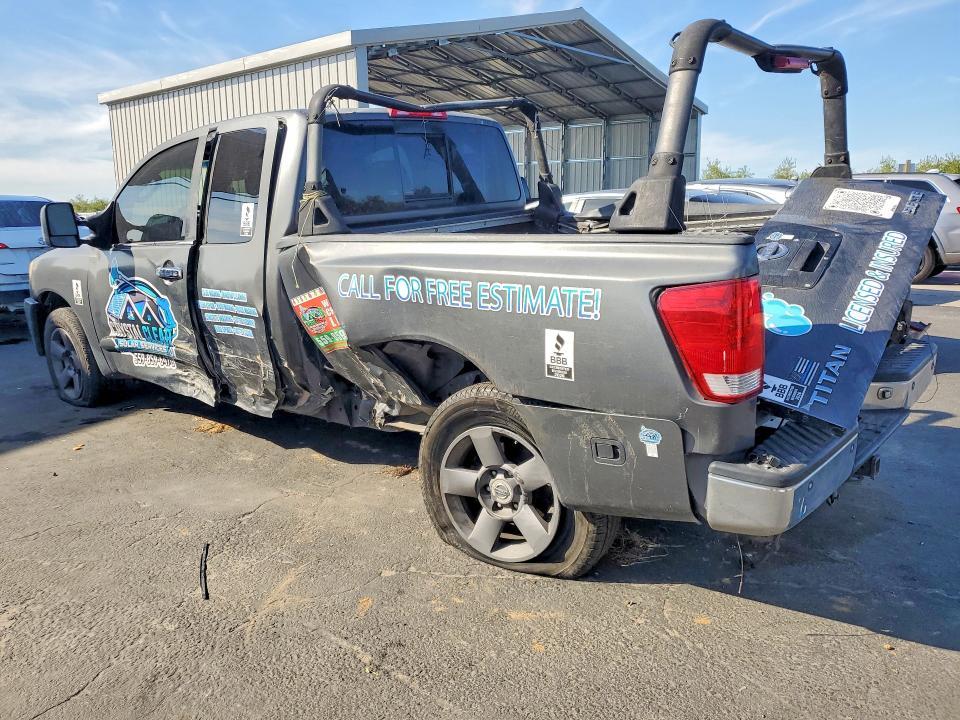 2005 Nissan Titan XE