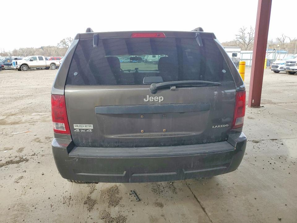 2005 Jeep Grand Cherokee Laredo