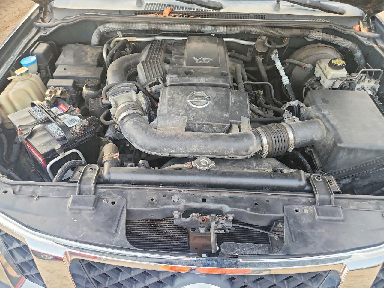 2010 Nissan Pathfinder s