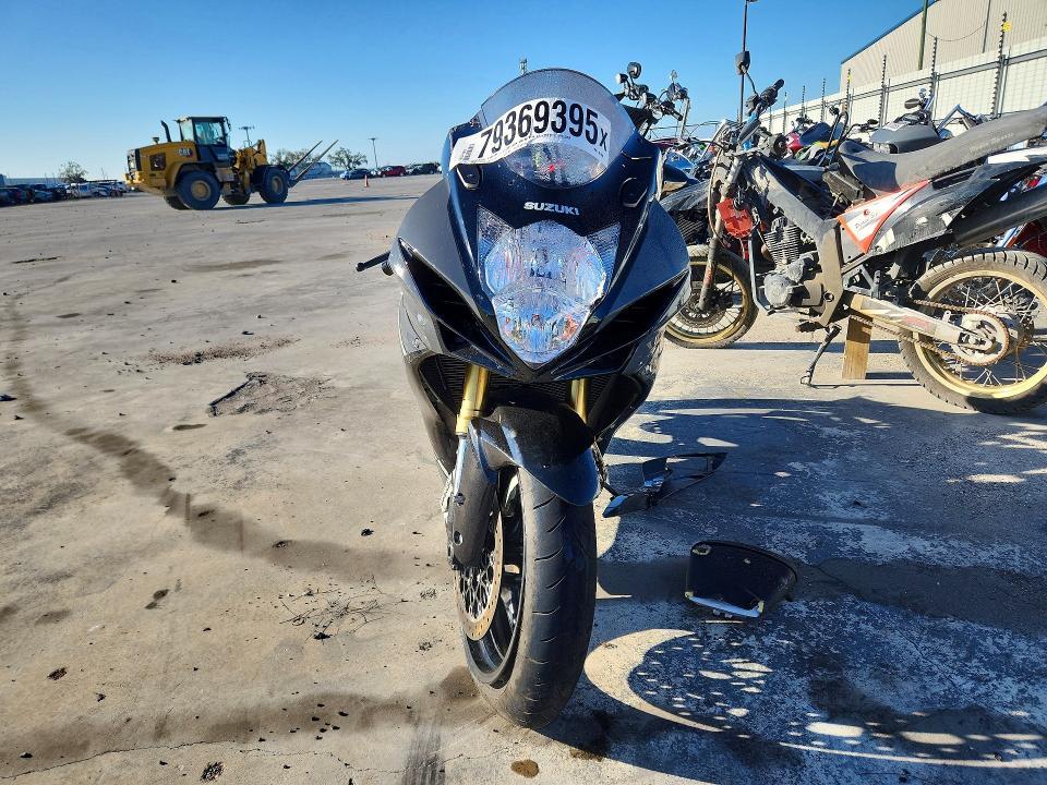 2025 Suzuki GSX-R750