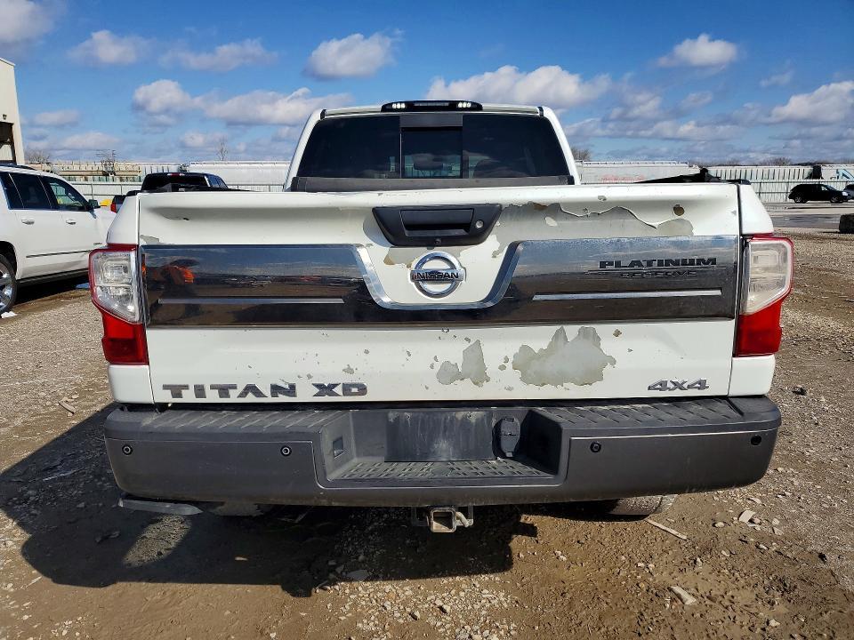 2017 Nissan Titan XD Platinum Reserve