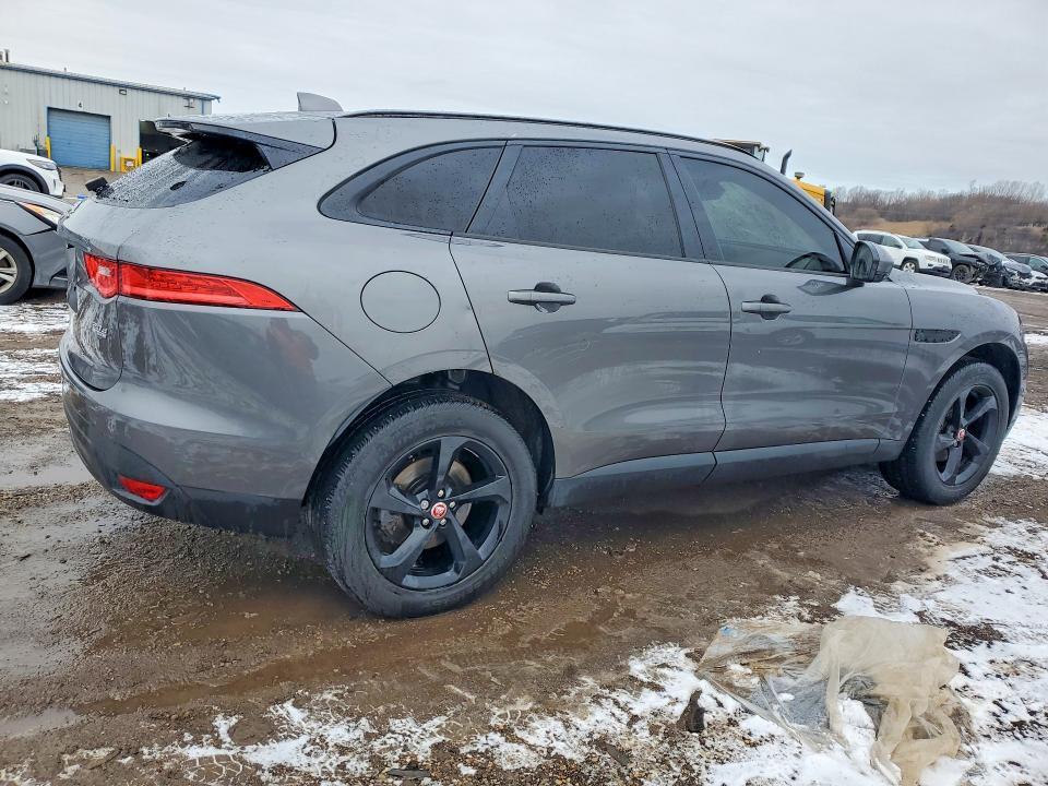 2017 Jaguar F-pace Premium