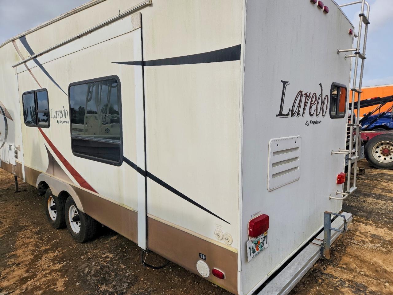 2005 Keystone Laredo Camper