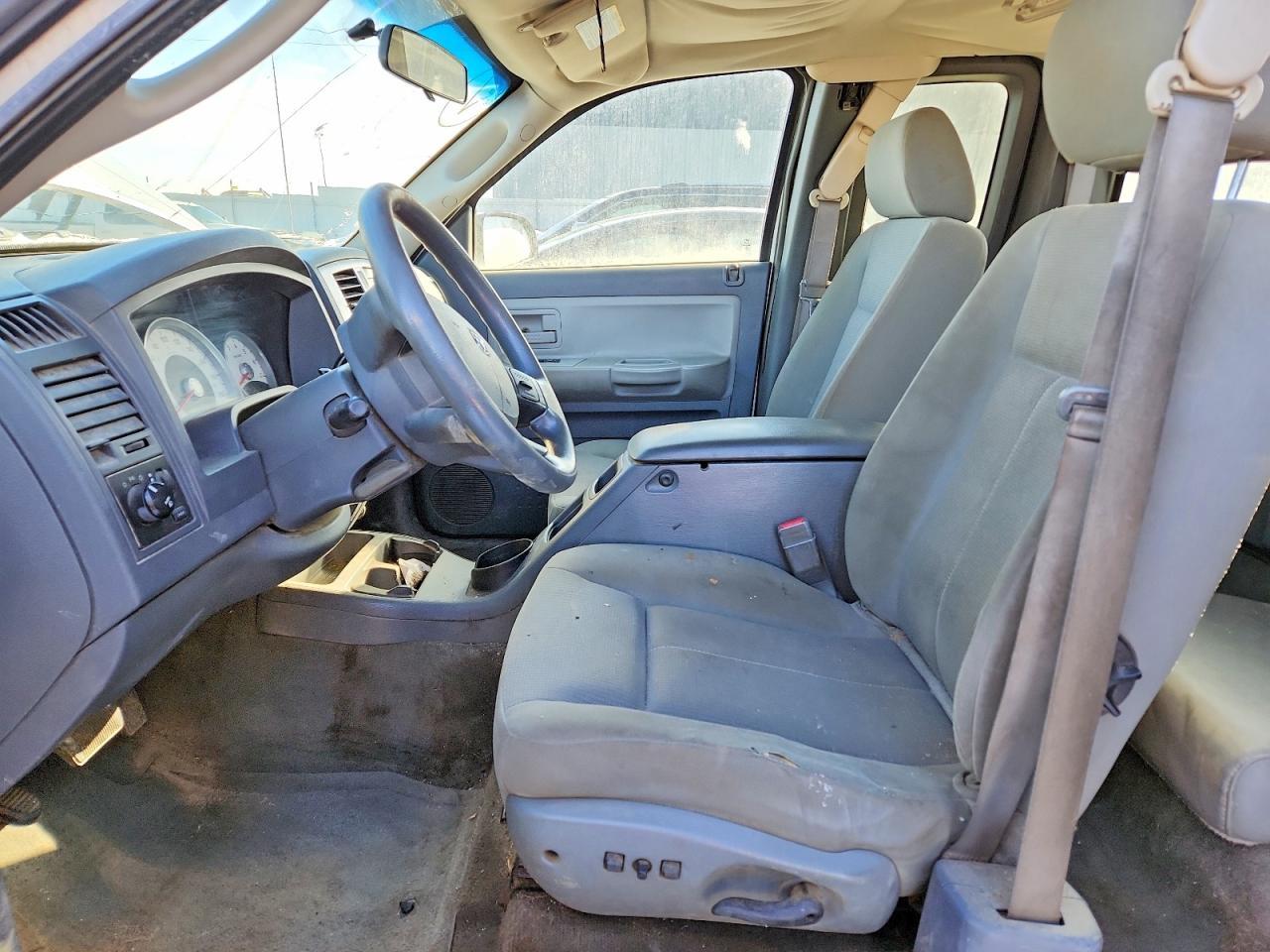 2006 Dodge Dakota slt