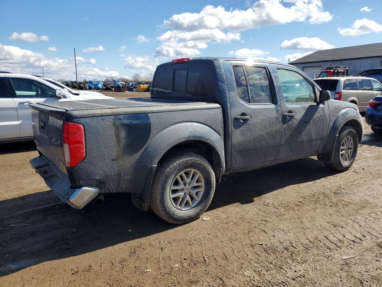 2016 Nissan Frontier SV