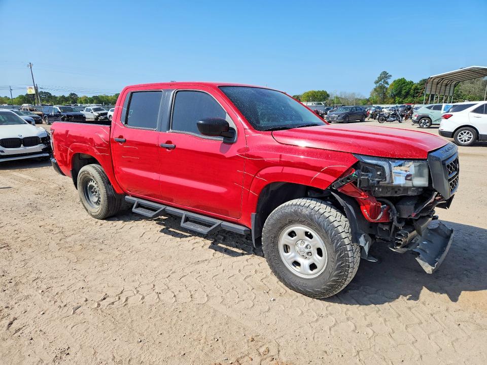 2022 Nissan Frontier s