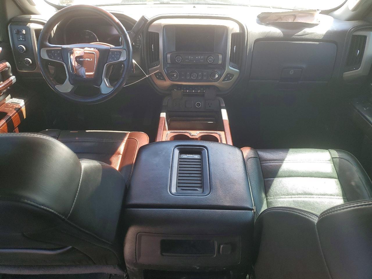 2017 GMC Sierra K2500 Denali