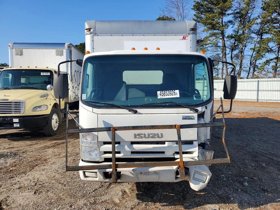 2015 Isuzu NPR HD BOX Truck