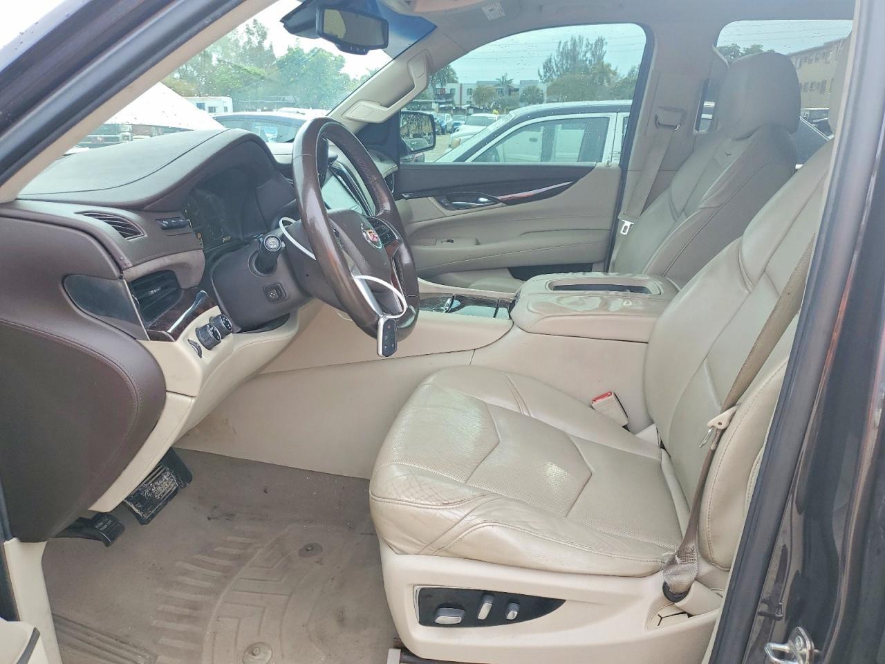 2015 Cadillac Escalade esv Luxury