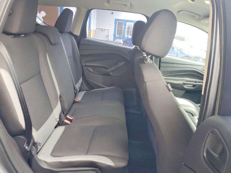 2014 Ford Escape s