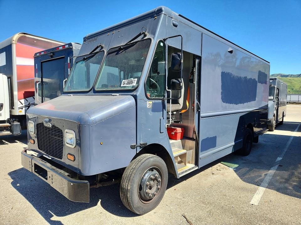 2020 Freightliner Chassis M Line WALK-IN Van