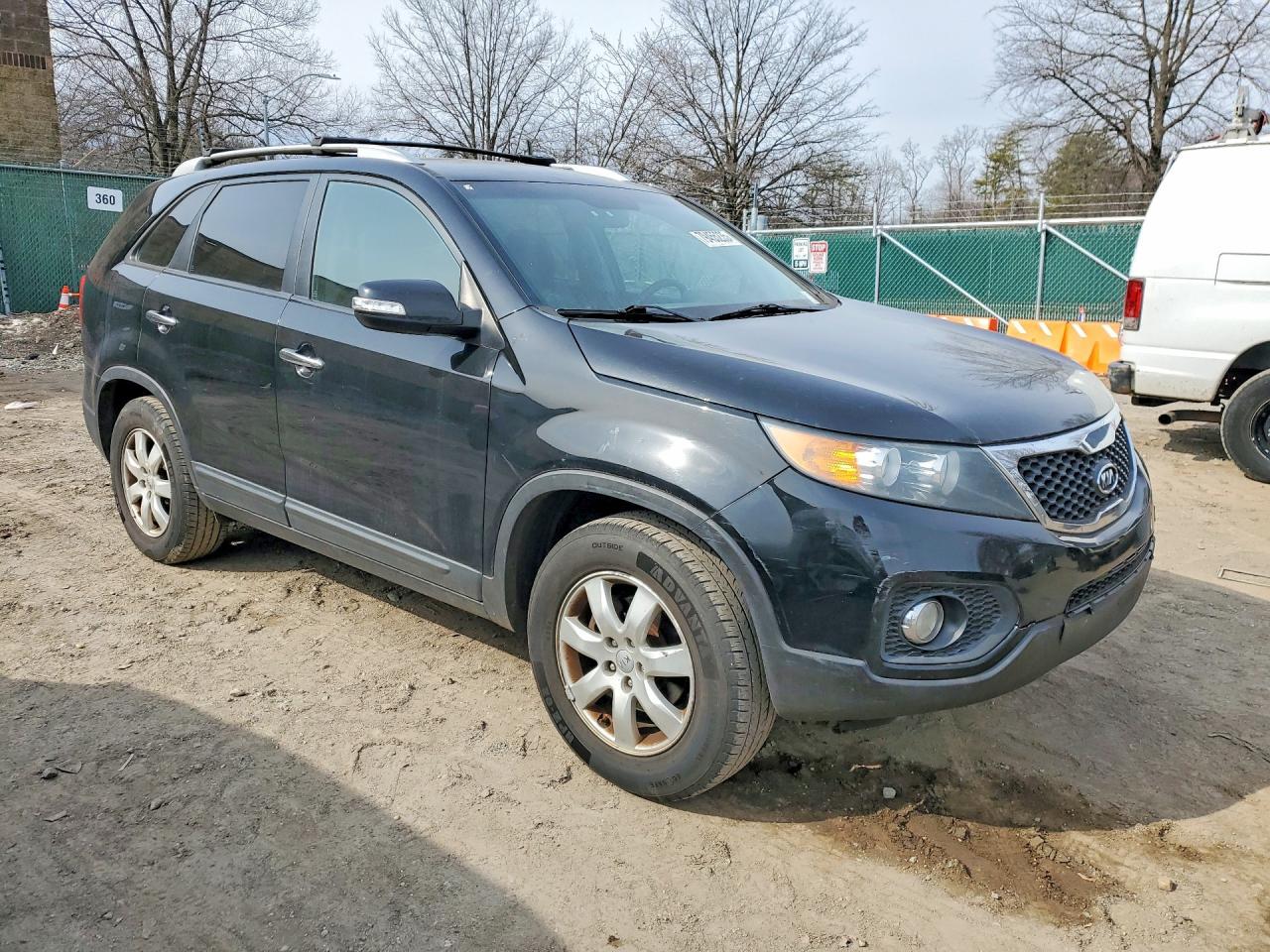 2013 KIA Sorento lx