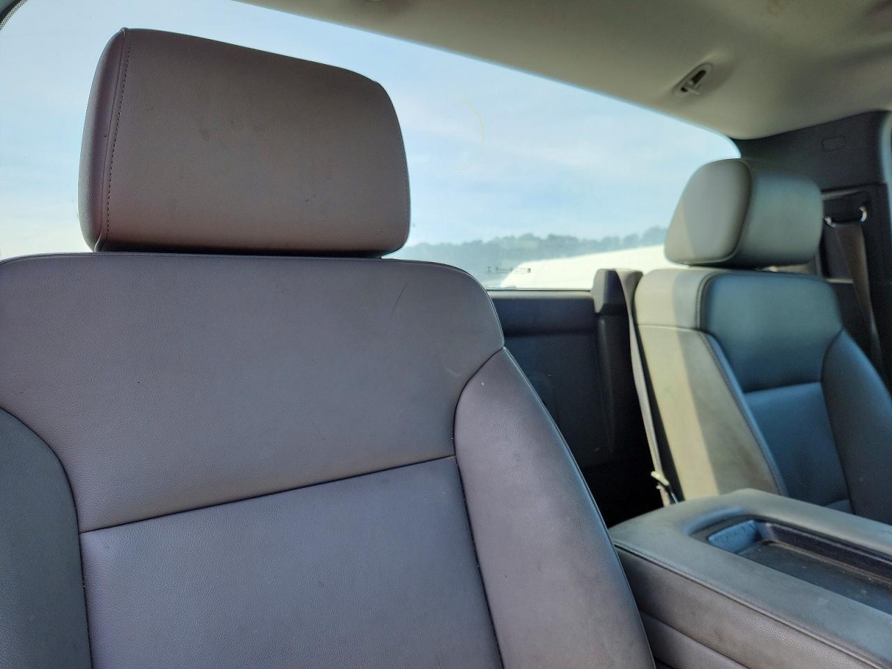 2016 Chevrolet Silverado Truck Cab AND Chassis