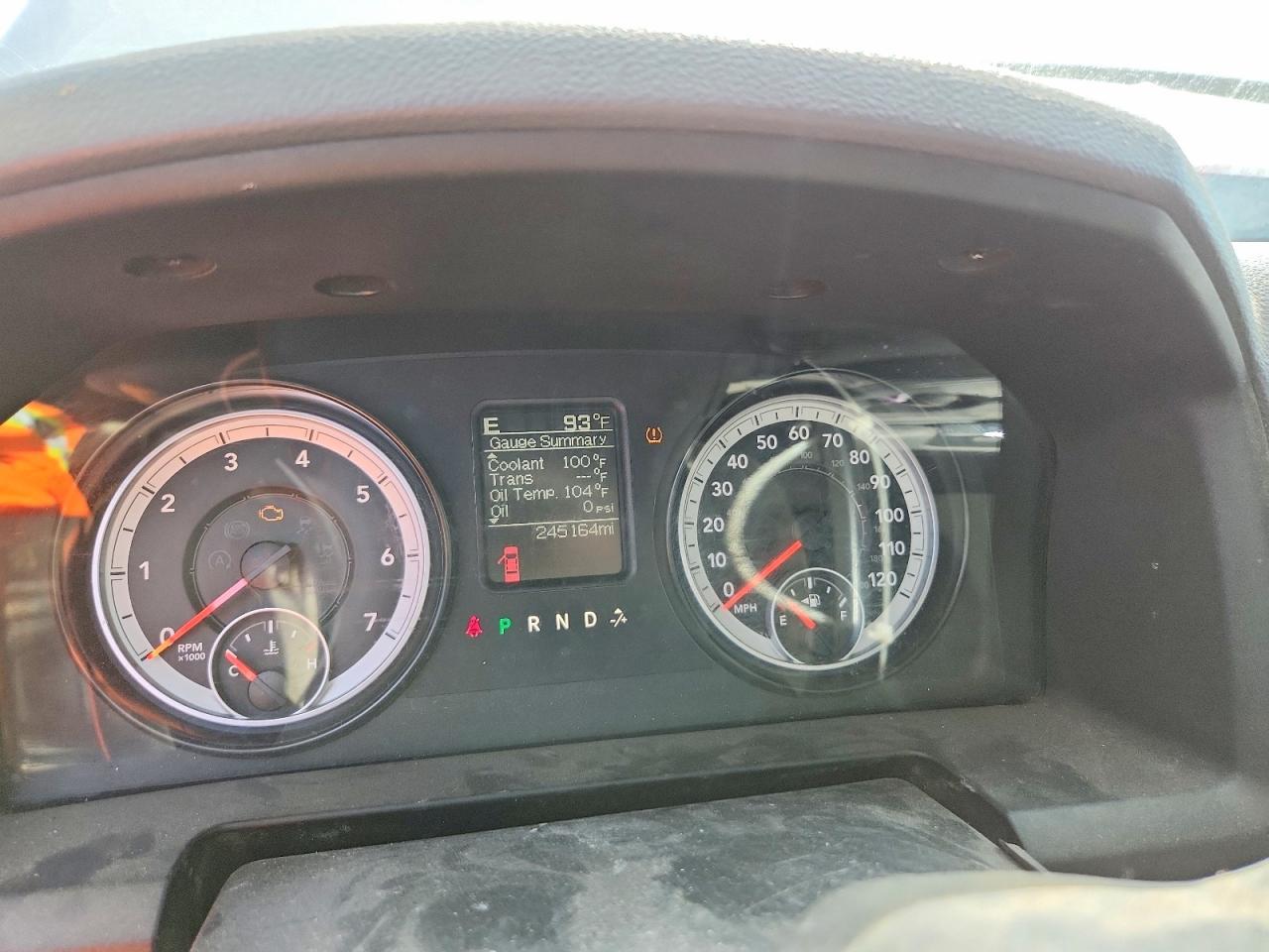 2015 Dodge RAM 2500 ST Flatbed Truck