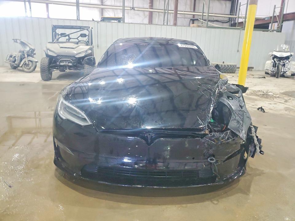 2022 Tesla Model s