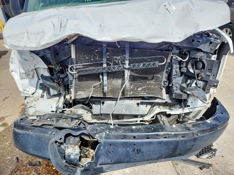 2017 Chev Express G2500