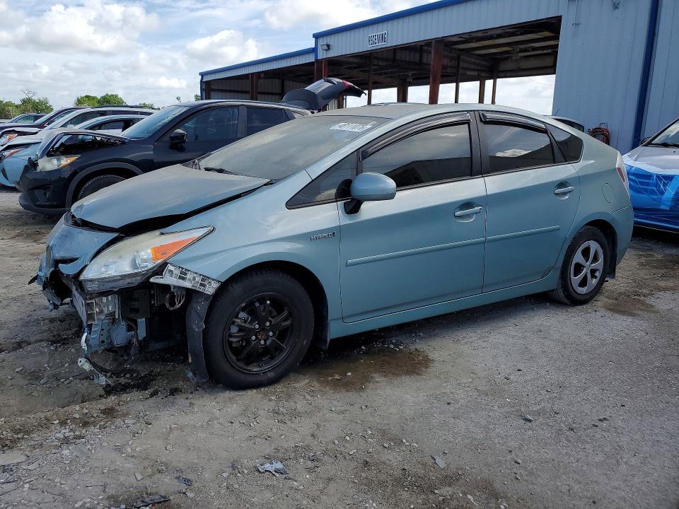 2015 Toyota Prius two