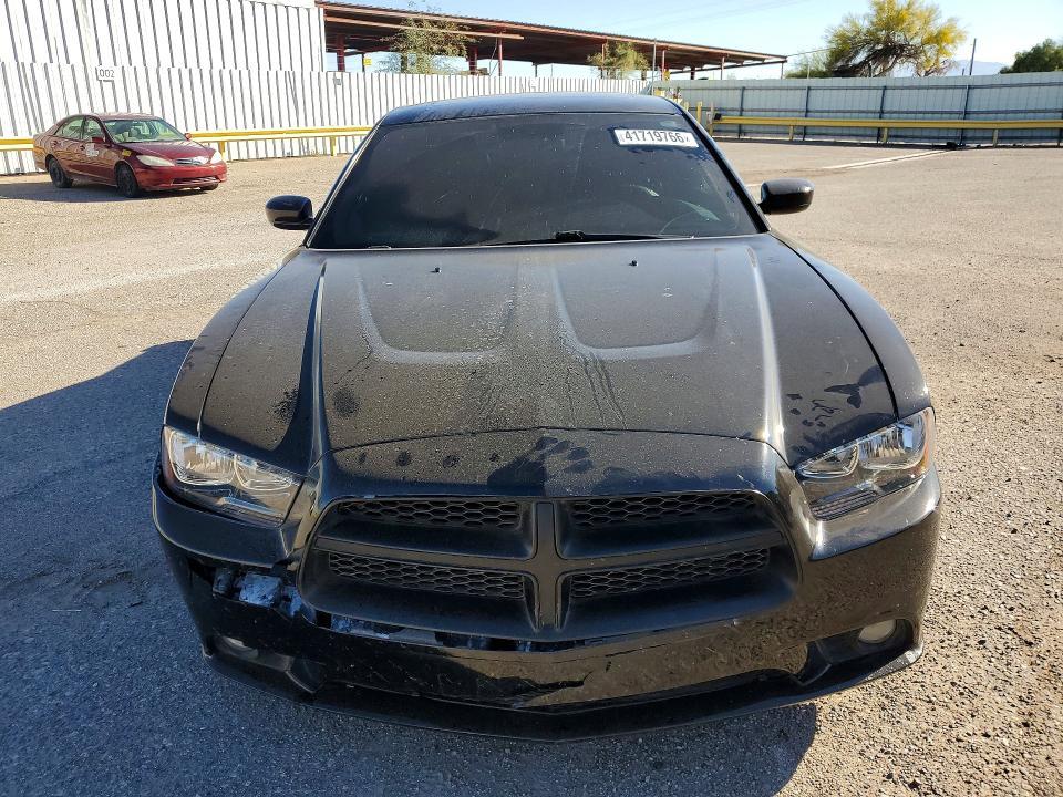 2013 Dodge Charger r