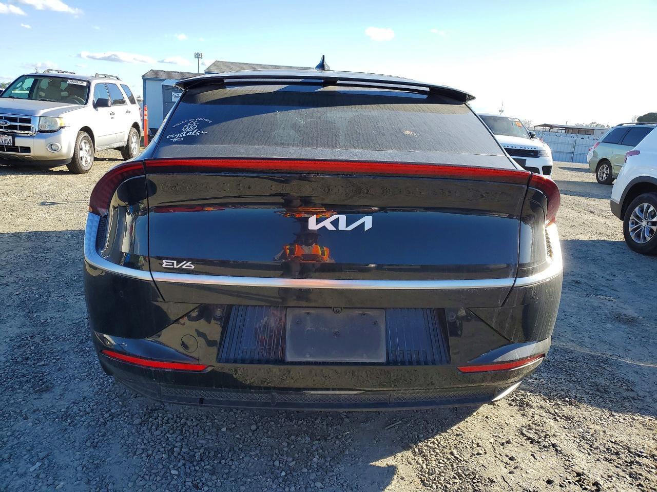 2022 KIA EV6 Wind