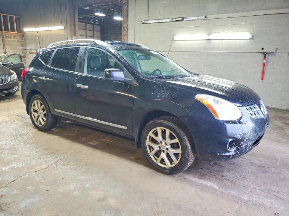 2011 Nissan Rogue s